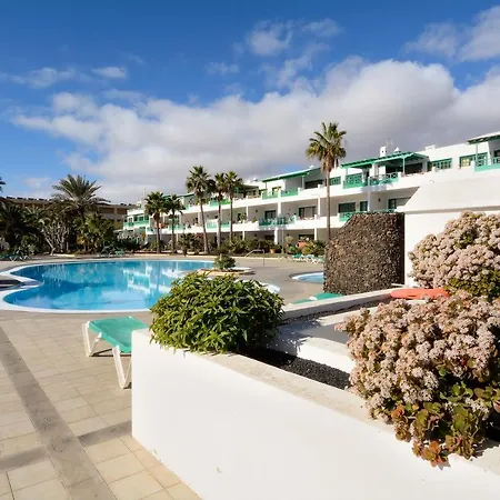 Apartment Florida Share Pool Apartment Costa Teguise